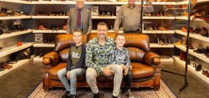 Van mourik schoenen visa