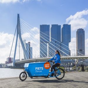 Coolblue fiets rotterdam square