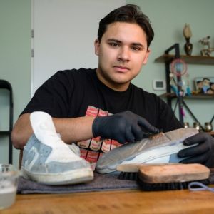 Joey van den Bergh Happy Sneakers