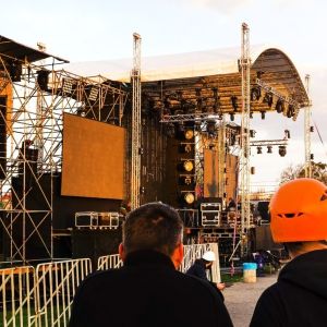 Evenement concert podium bouw