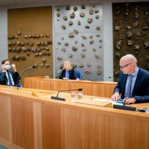 Rutte adriaansens kuipers debat tweede kamer