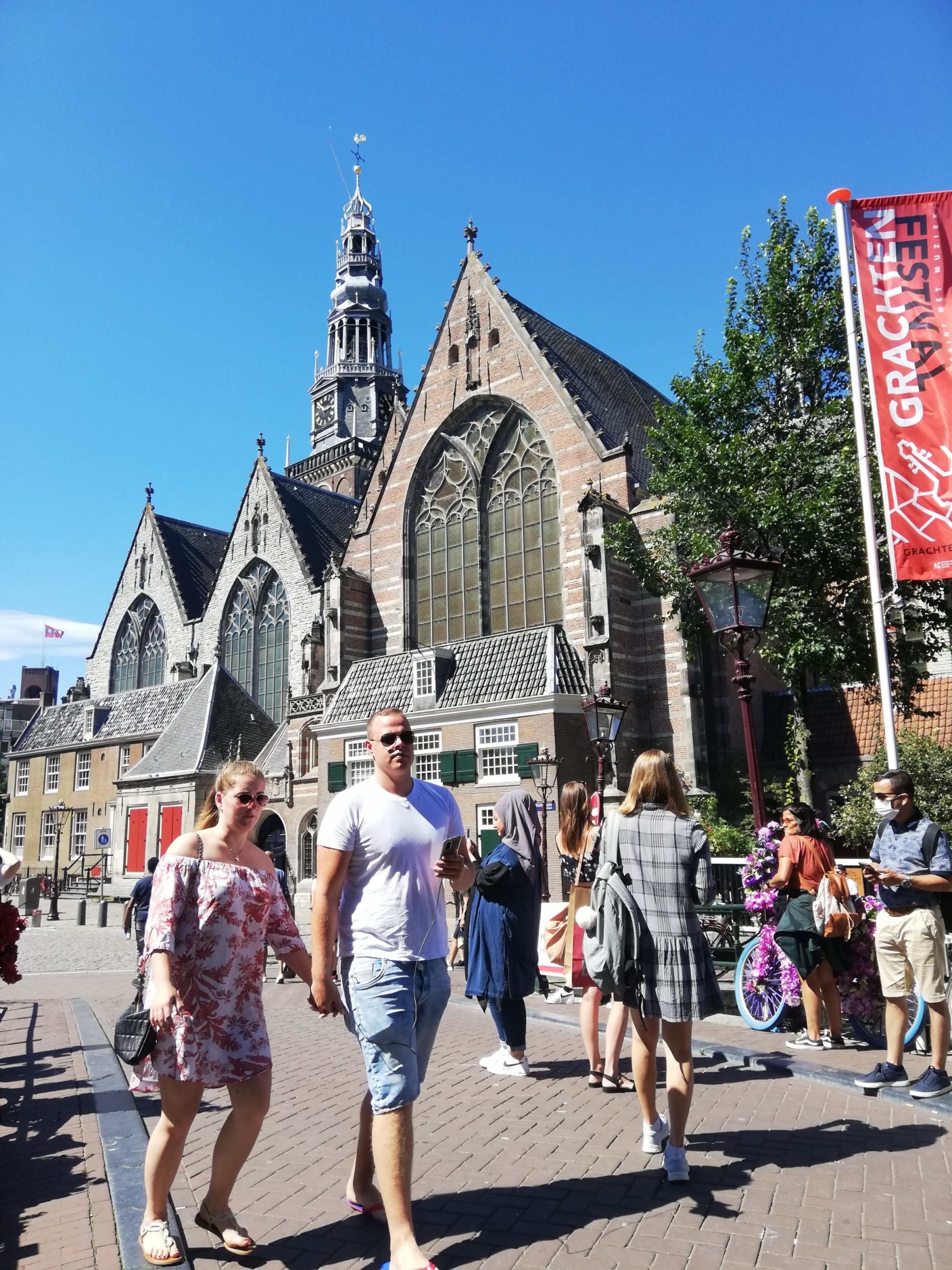 Mondkapjes plicht wallen amsterdam