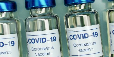 Verplicht vaccineren om te werken