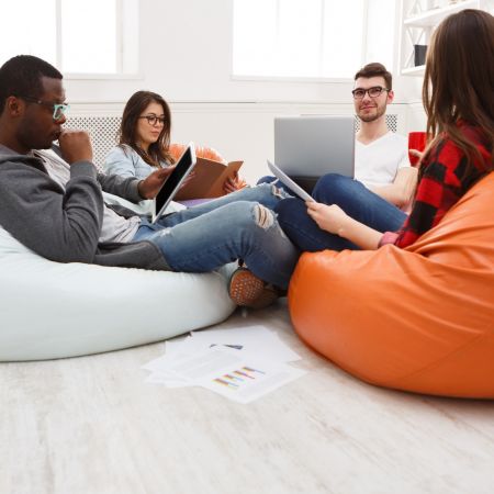 Born Digitals jonge werknemers generatie Y Z personeel bedrijven jong talent werkgevers
