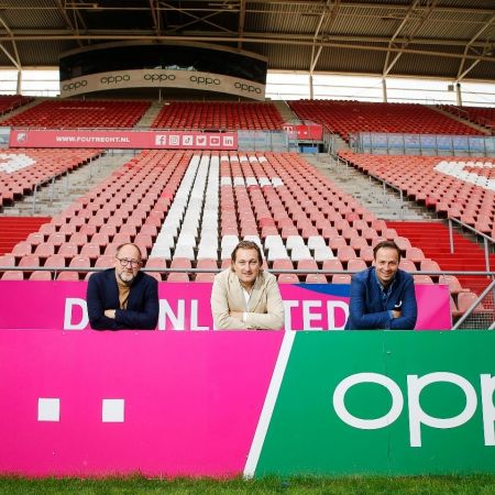 Galgenwaard FC Utrecht T Mobile Oppo