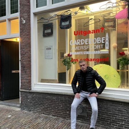 Patrick Seves voor zijn stadsgarderobe