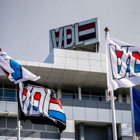 VDL fabriek born