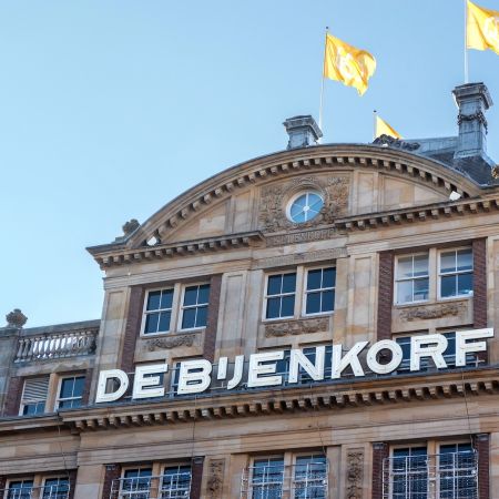 Bijenkorf verkoop warenhuis winkel Selfridges thais overname