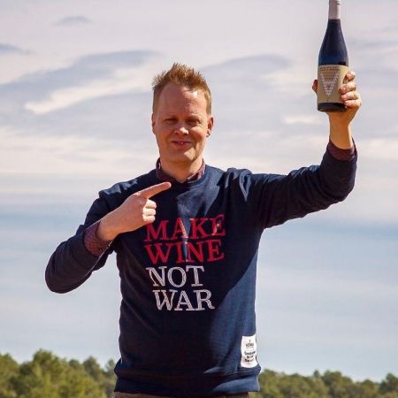 Derrick neleman wijn crowdfunding bottelfabriek