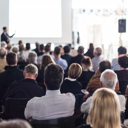 Zakelijk evenement persconferentie rutte