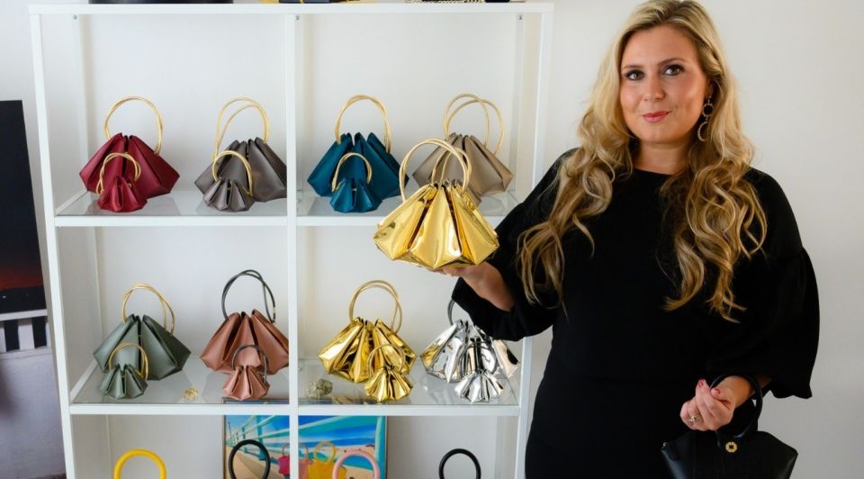 Amsterdamse ontwerper dragons den koers mega doorbraak