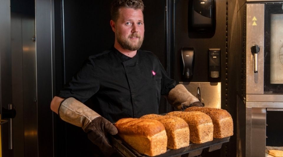 Bakker oven flextijden nacht energie stroomprijs Remy Ooink eibergen energiecrisis steunpakket