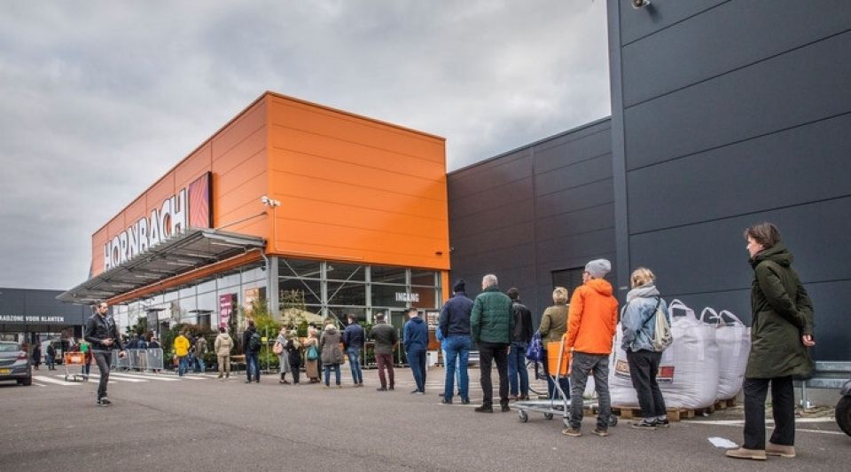 Bouwmarkt hornbach drukte corona