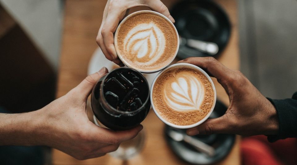 Cafe open bar horeca unsplash