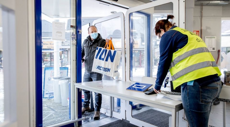Click and collect action lockdown winkelstraat