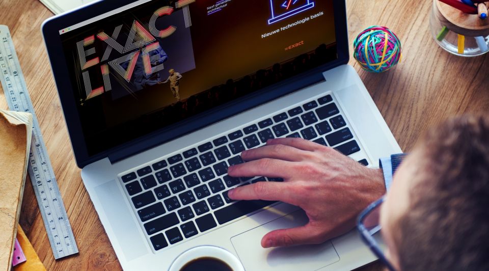 Exact live laptop