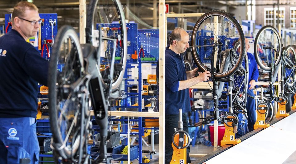 Gazelle fabriek open corona industie