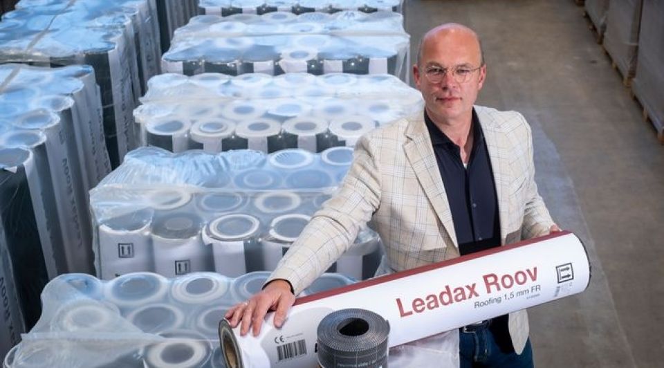 Leadax