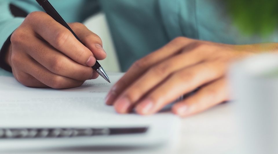 Personeel werven sollicitatie brief hoogleraar Marise Born