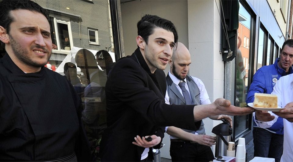 Adel Karit bakker bakkerij patisserie woerden vluchteling statushouder Syrie