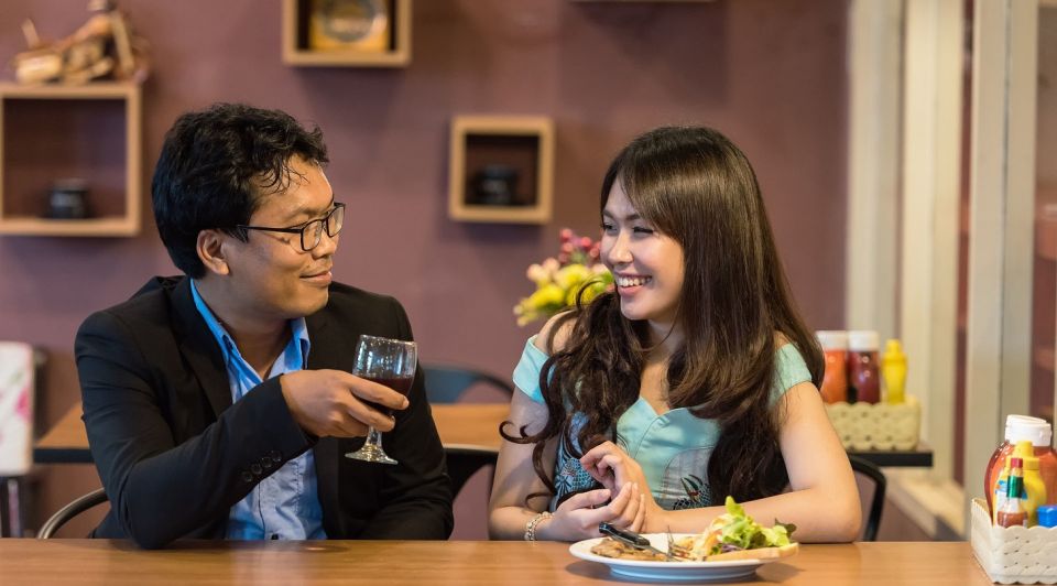 Flirten restaurant date pixabay