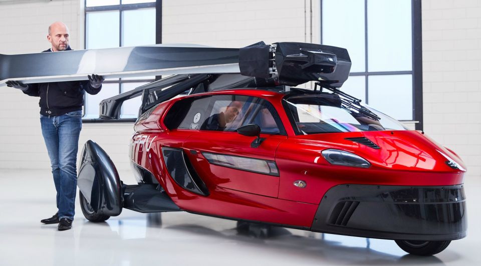 PAL V Liberty Flying Car 1500px SRGB 001