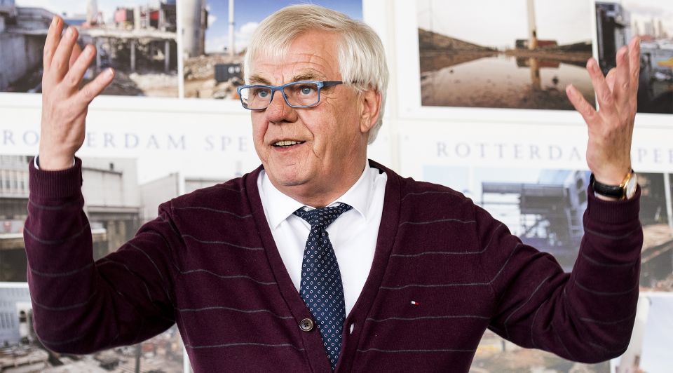 De Ondernemer Zo houdt topondernemer Hennie van der Most feeling… De Ondernemer Zo houdt topondernemer Hennie van der Most feeling…