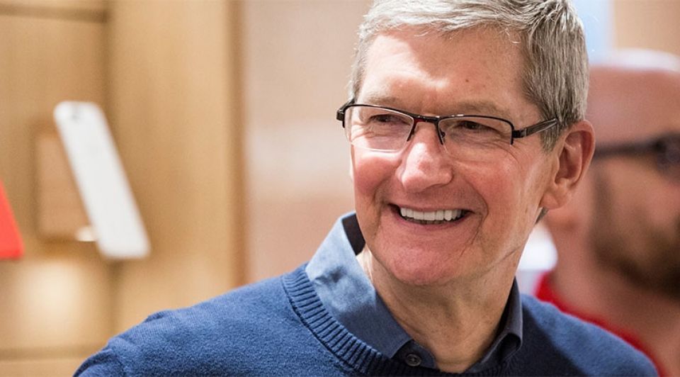 Tim cook close 1065