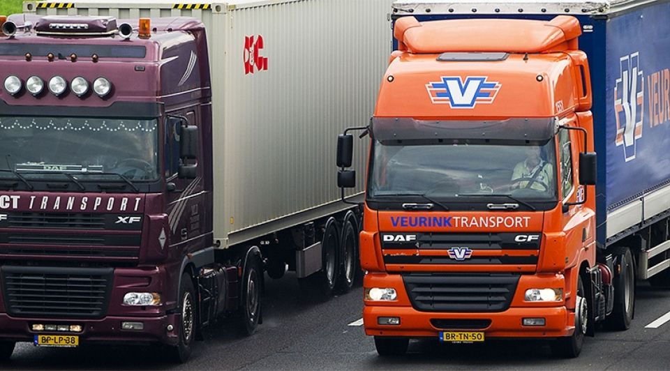Vrachtwagen file transportsector anp