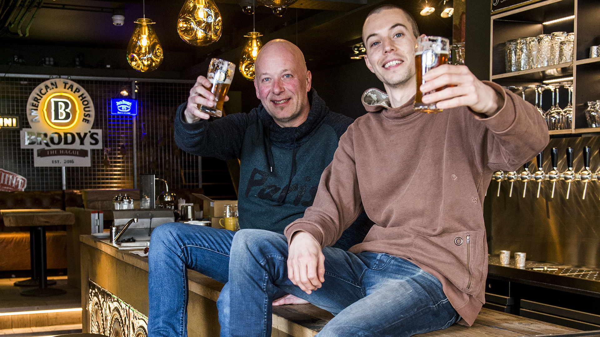 Vernieuwing bij Haags café Cremers breidt… De Ondernemer