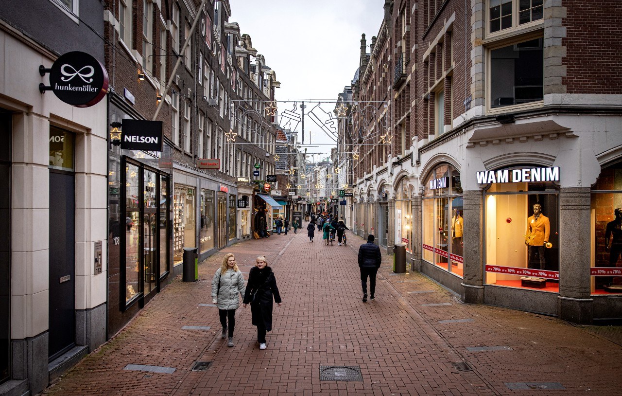 lockdown winkelstraat leeg maatregelen